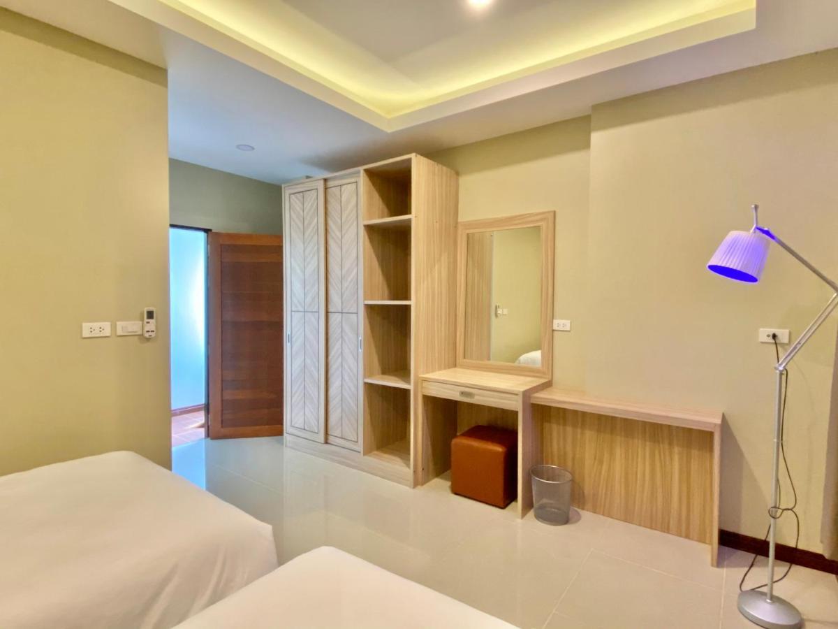 Blue Aura Pool Villa Nai Yang Bagian luar foto